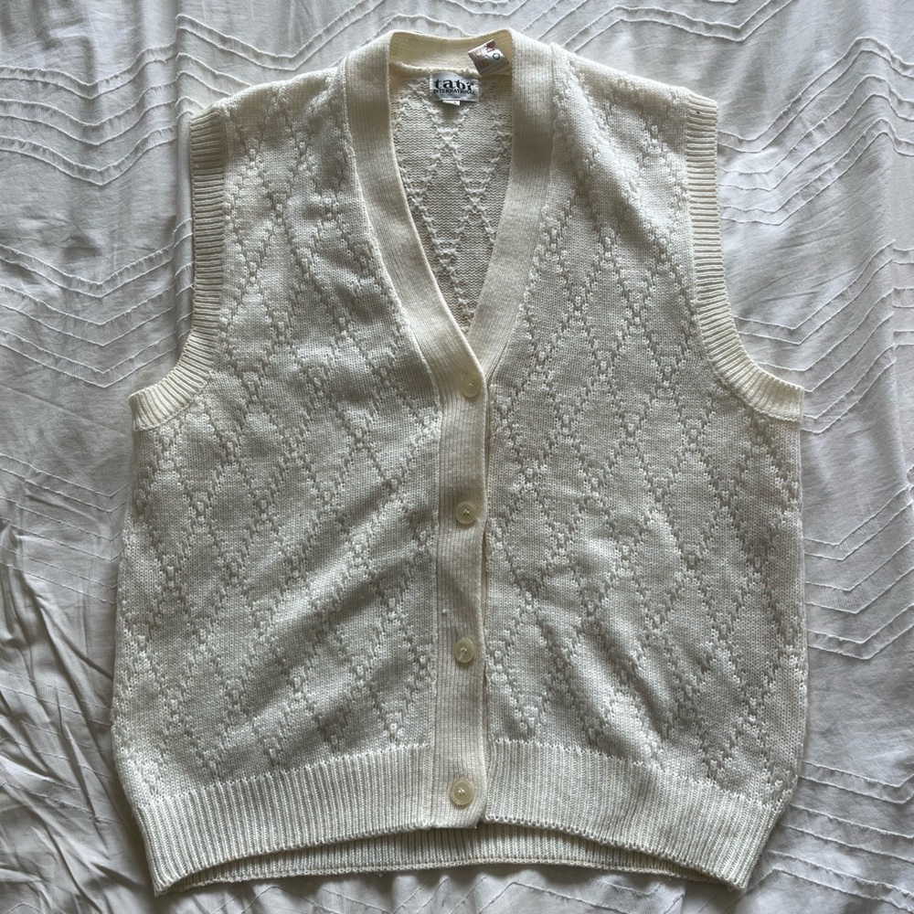 Elegant Cream Sweater Vest